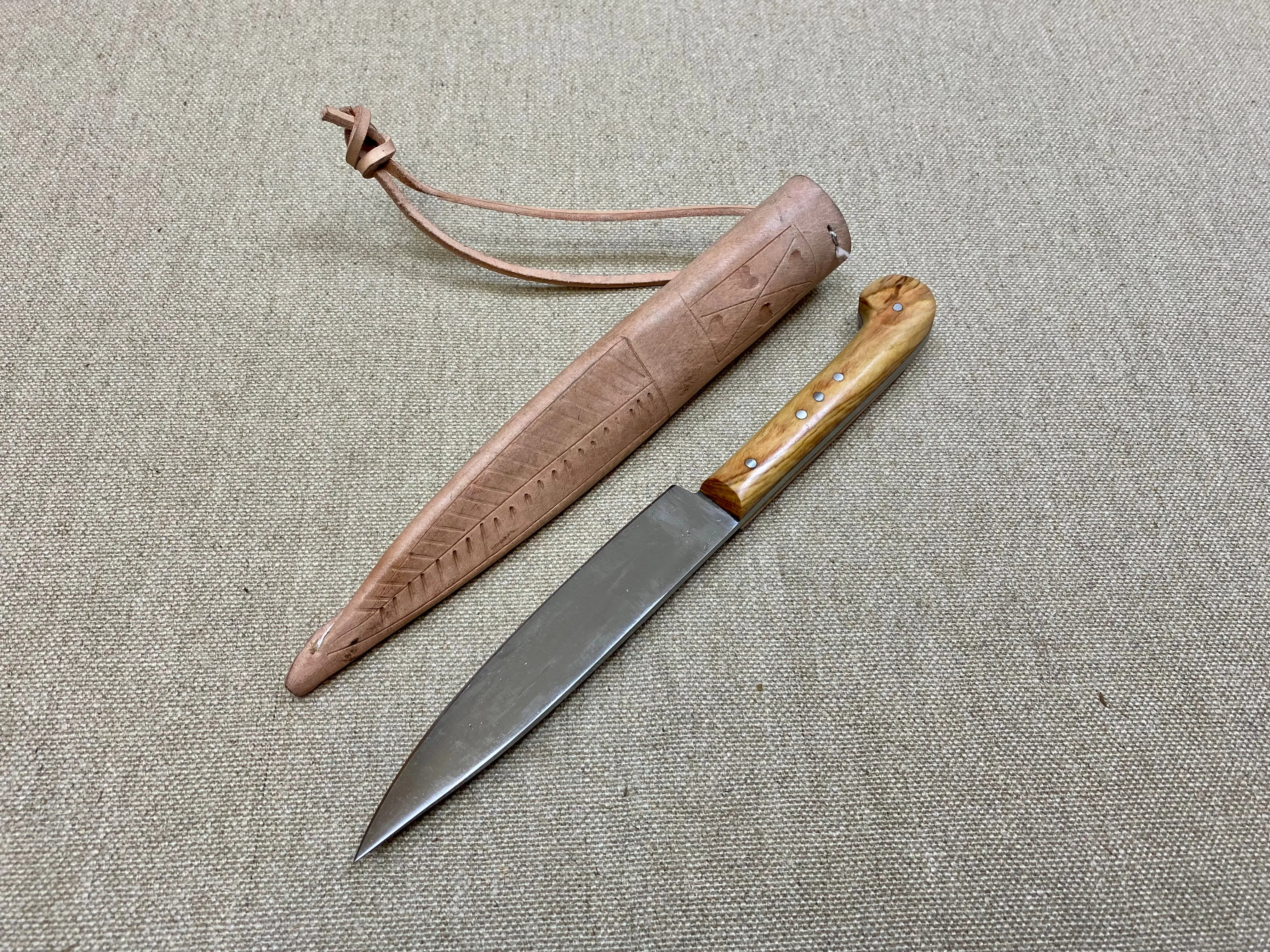 Low Status Medieval Eating Knife Wood handle 13th-15thC